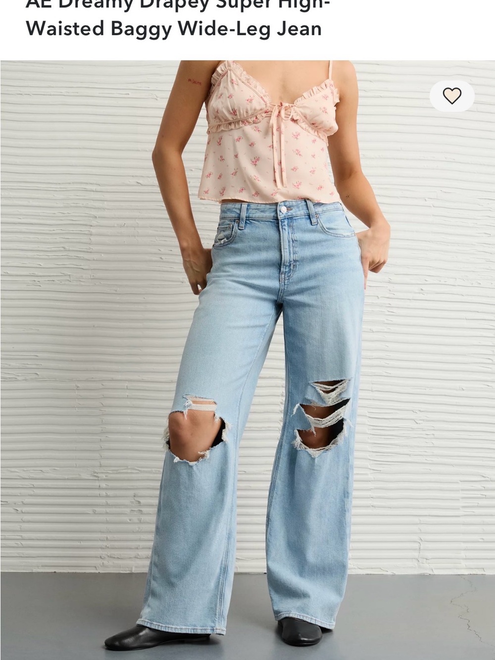 American Eagle Outfitters Light Blue High-Rise Wide-Leg Distressed Jeans